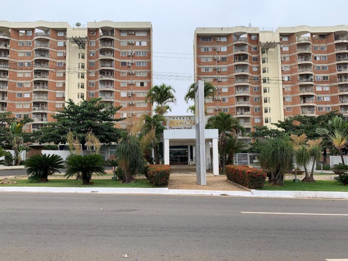 Apartamento Imperio Romano - 2 Quartos, 24Hs Piscina Caldas Novas Kültér fotó